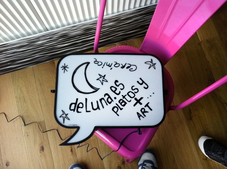 Snakkes customizado en showroom otraformadeverlascosas