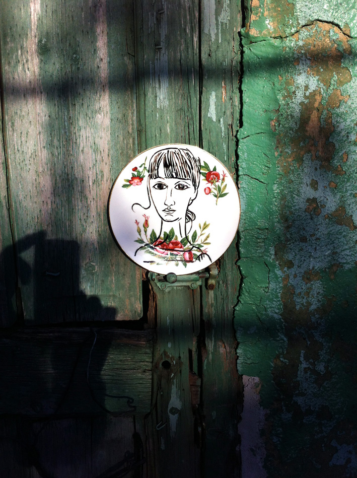 Portraits on plates