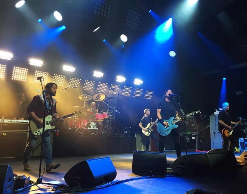 Foo Fighters y Aintzane De Luna en Barcelona