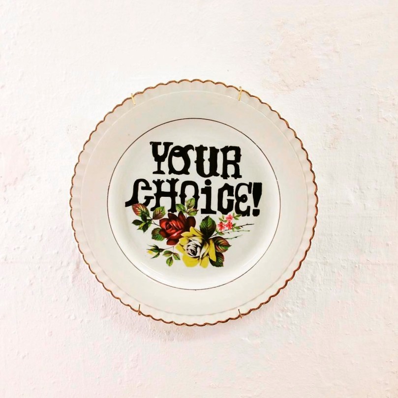 Aintzane de Luna presenta GET UP! Porcelanas & Mariposas