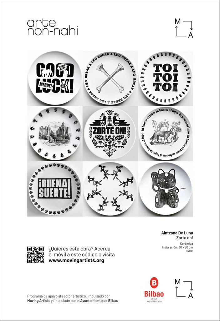 Aintzane De Luna en la exposición colectiva 'Arte Non-nahi' en las marquesinas de Bilbao