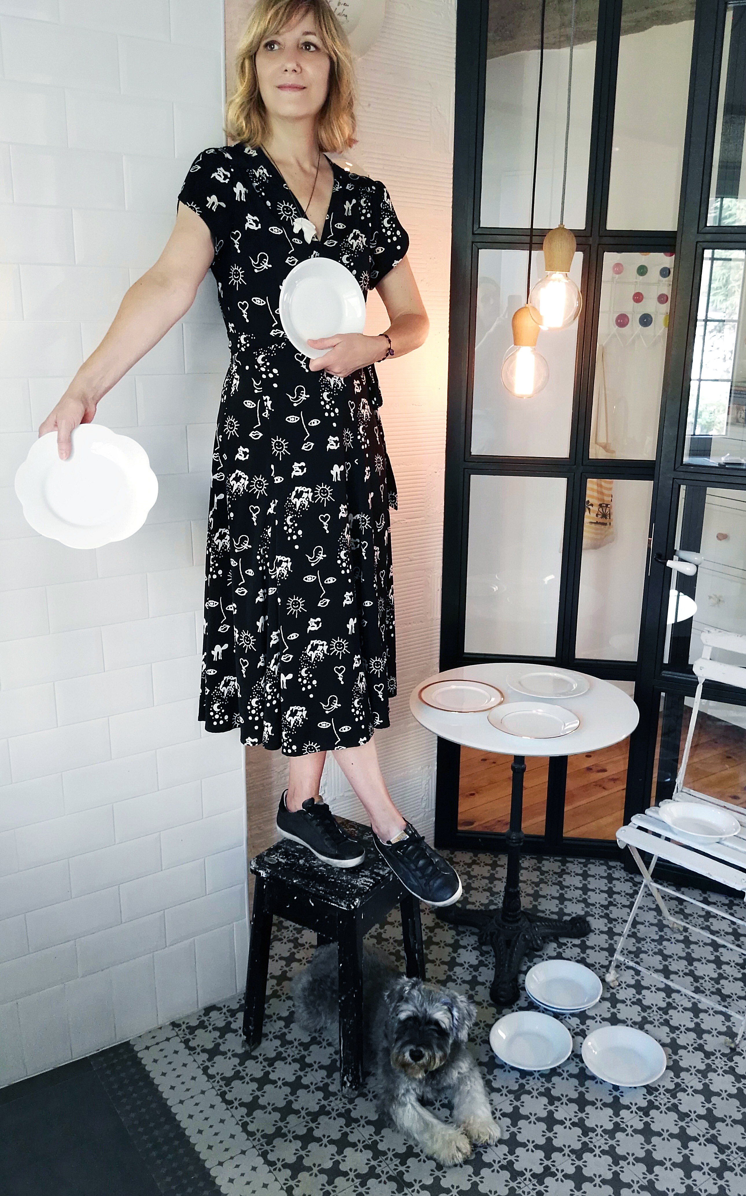 Aintzane De Luna presentada por Inés García-Albi Gil de Biedma en Mujeres Mirando Mujeres