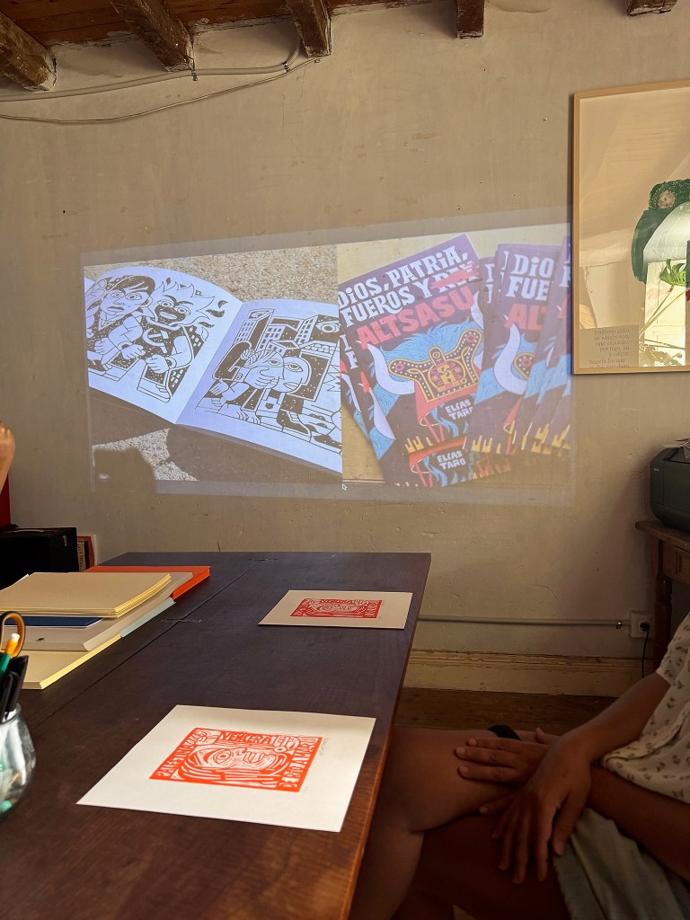 Aintzane De Luna en el curso «CARTEL POLÍTICO: AGITACIÓN Y PROPAGANDA» con Elías Taño